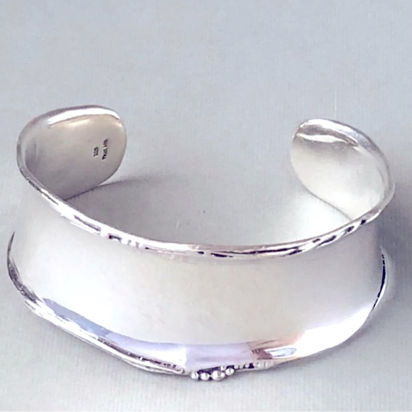 Silpada Vintage Solid Sterling Silver Filagree Edged Cuff Bracelet - Picture 3 of 7